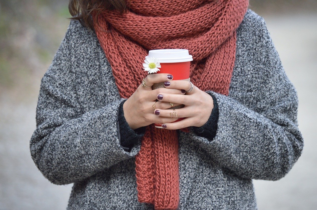 5 Must-Have Sweaters for the Fall Season